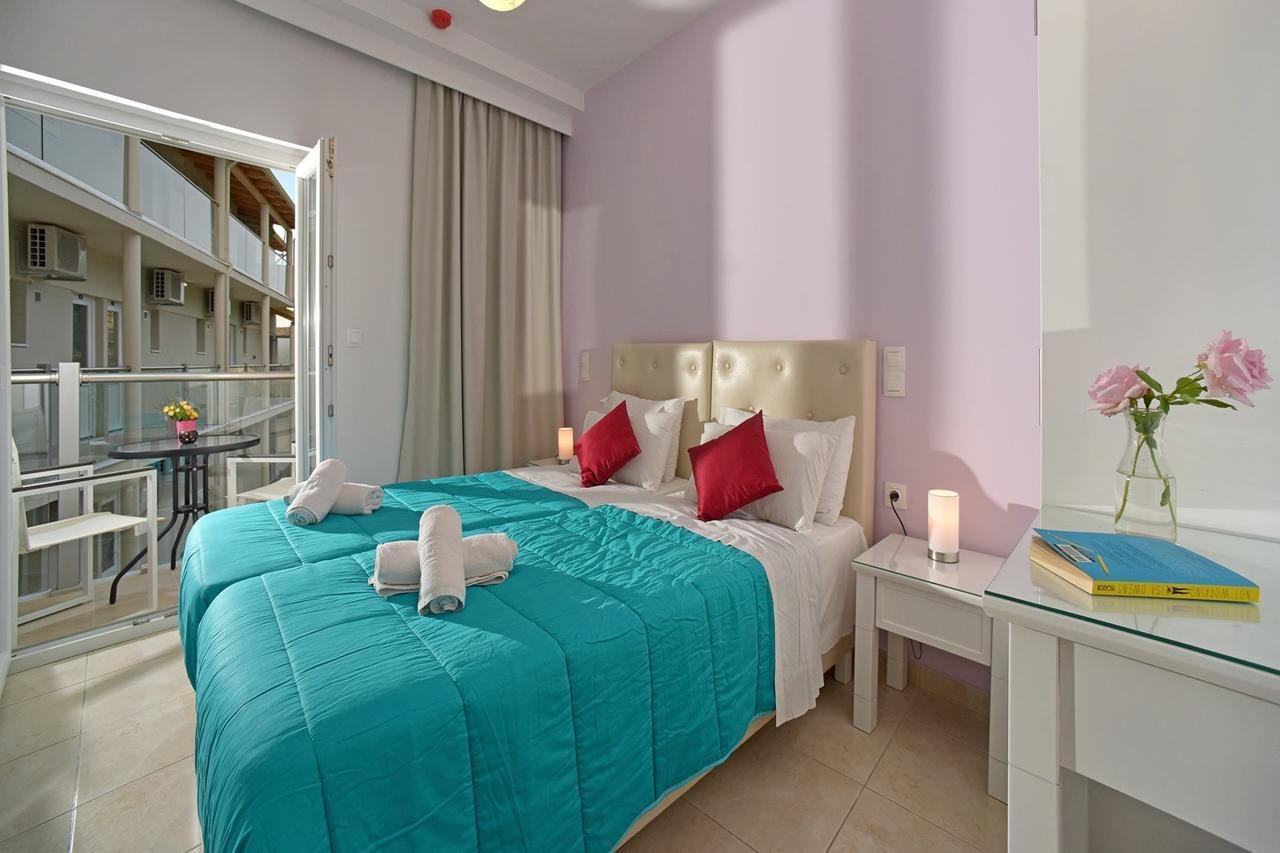 גאוביה Palapart Gikas Suites And Studios מראה חיצוני תמונה